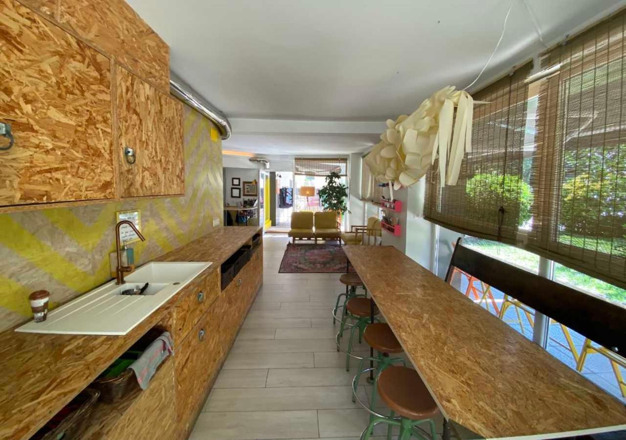 Blai Blai Hostel Zarautz Ngoại thất bức ảnh